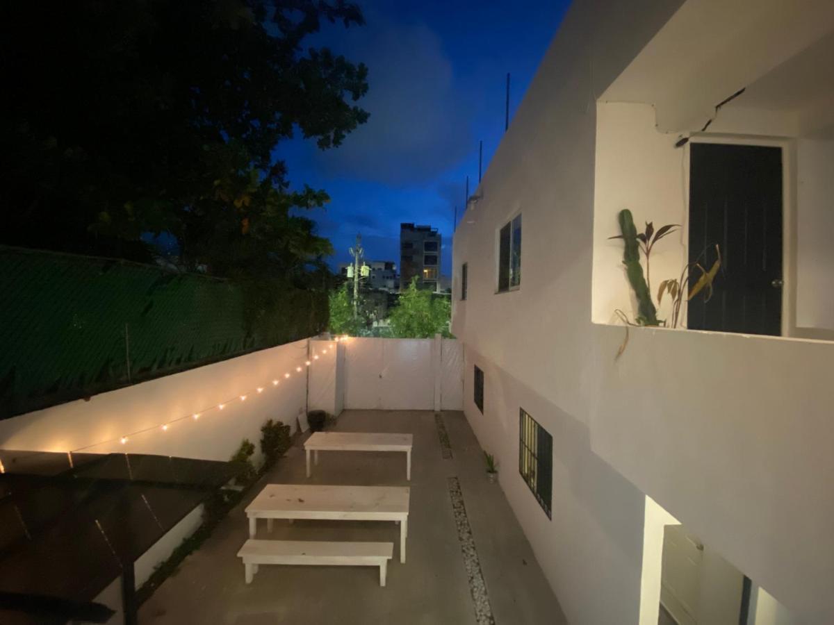 The Hostal Inn Playa del Carmen Exterior photo