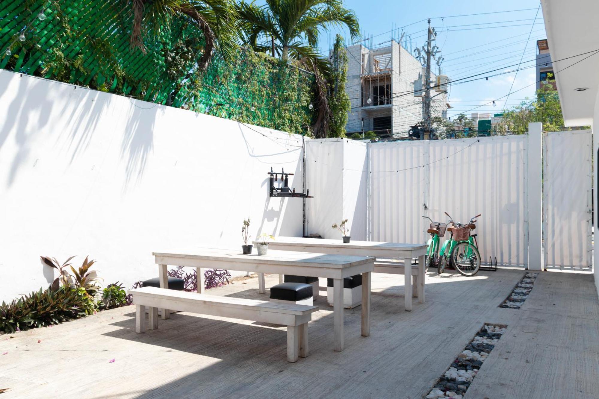 The Hostal Inn Playa del Carmen Exterior photo